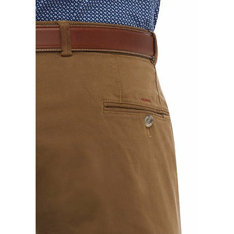 Breeze Edusa Chino